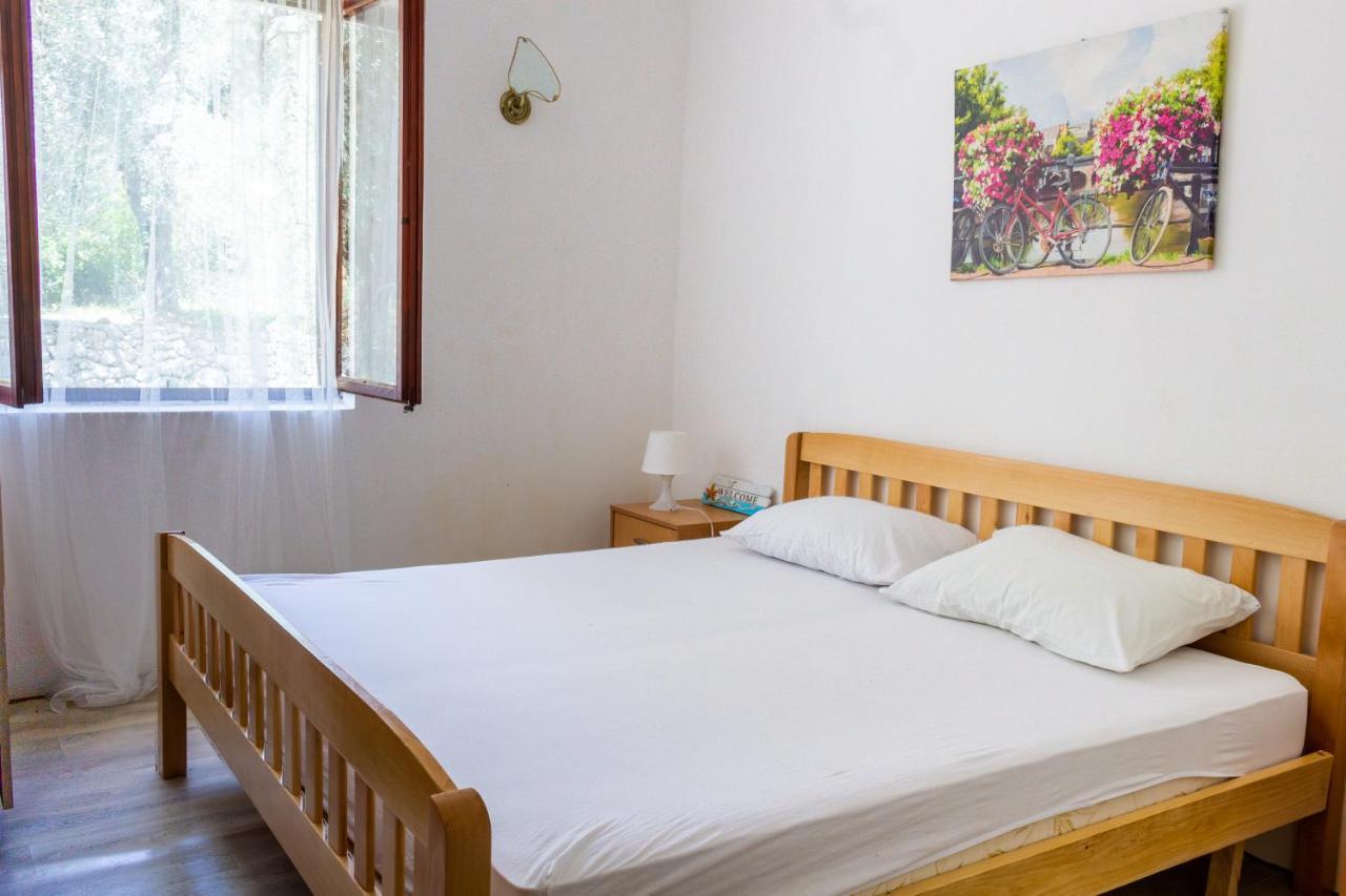 Vuko I Magdalena Midzor Apartamento Petrovac Exterior foto