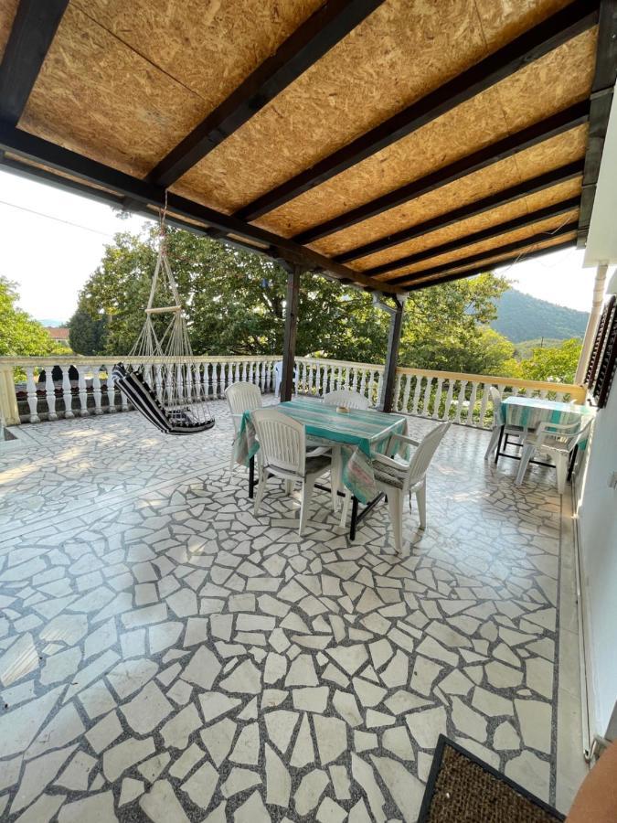 Vuko I Magdalena Midzor Apartamento Petrovac Exterior foto