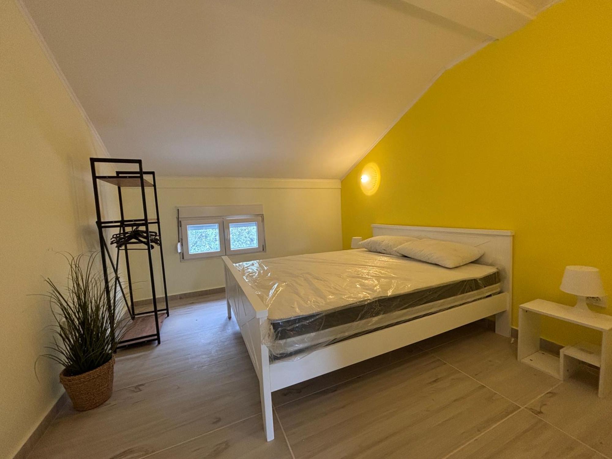 Vuko I Magdalena Midzor Apartamento Petrovac Exterior foto